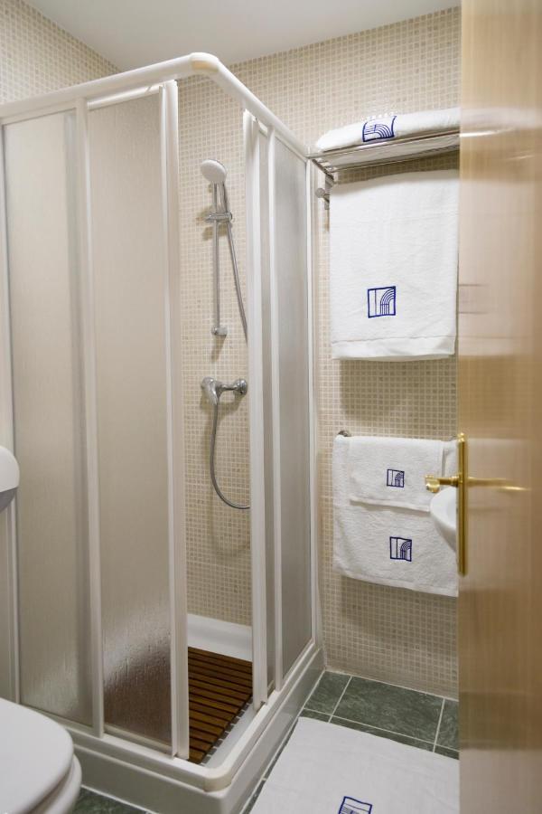 Hostal Pradaria Asador & Alojamiento Arcas Exteriér fotografie
