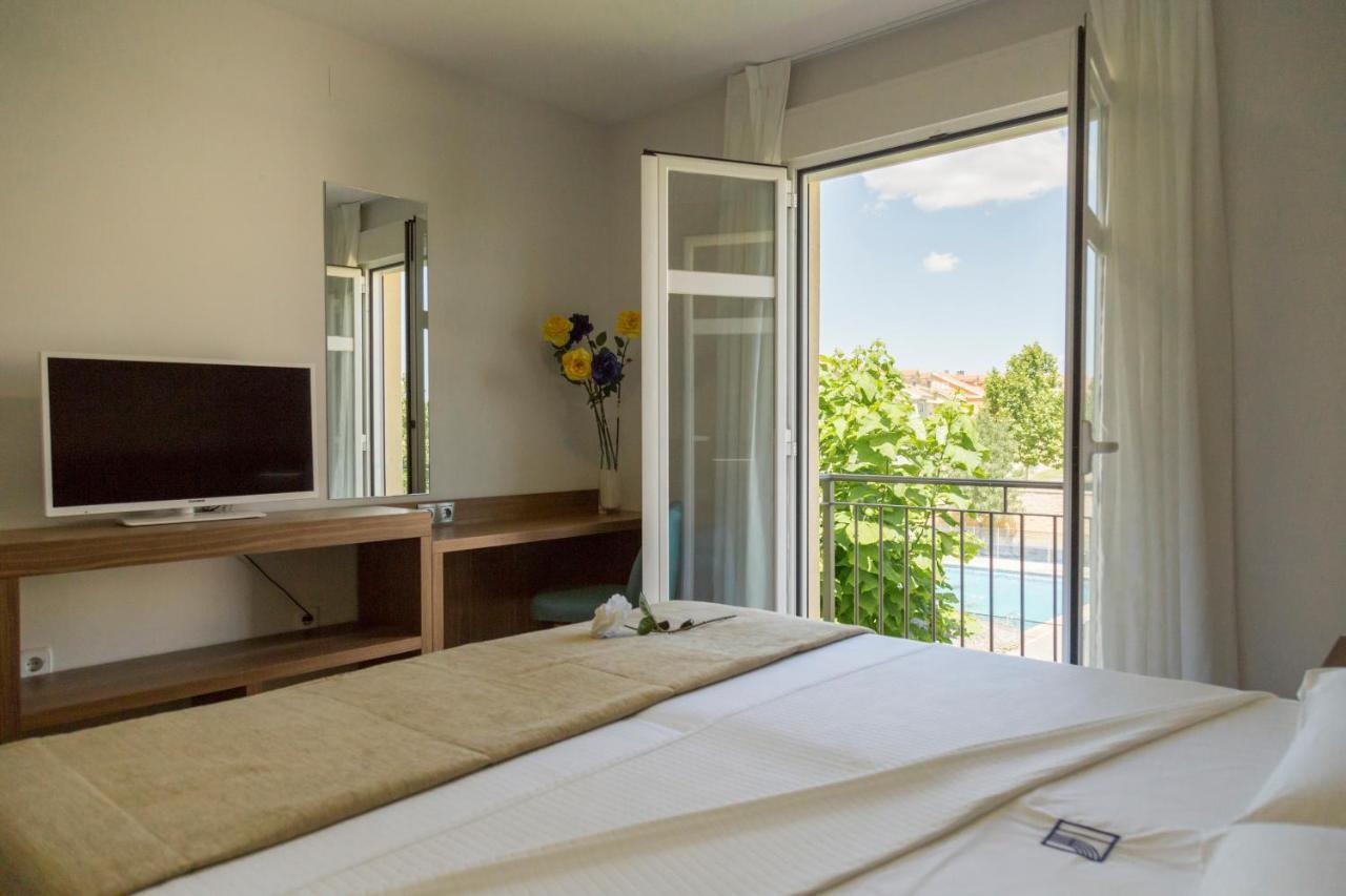 Hostal Pradaria Asador & Alojamiento Arcas Exteriér fotografie